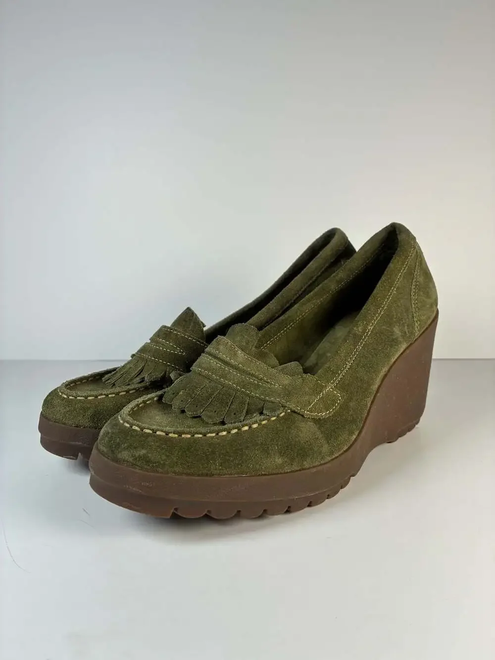Steve Madden Olive Green Suede Fringed Wedge Loafer Pumps